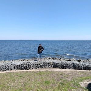 Meet your Posher, Gloria